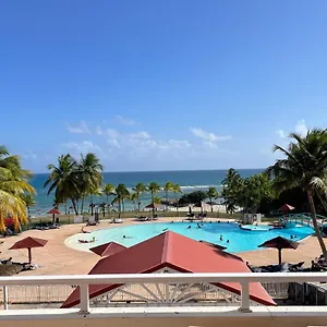 https://sur-la-plage-pierre-vacances.comcaribbean.com